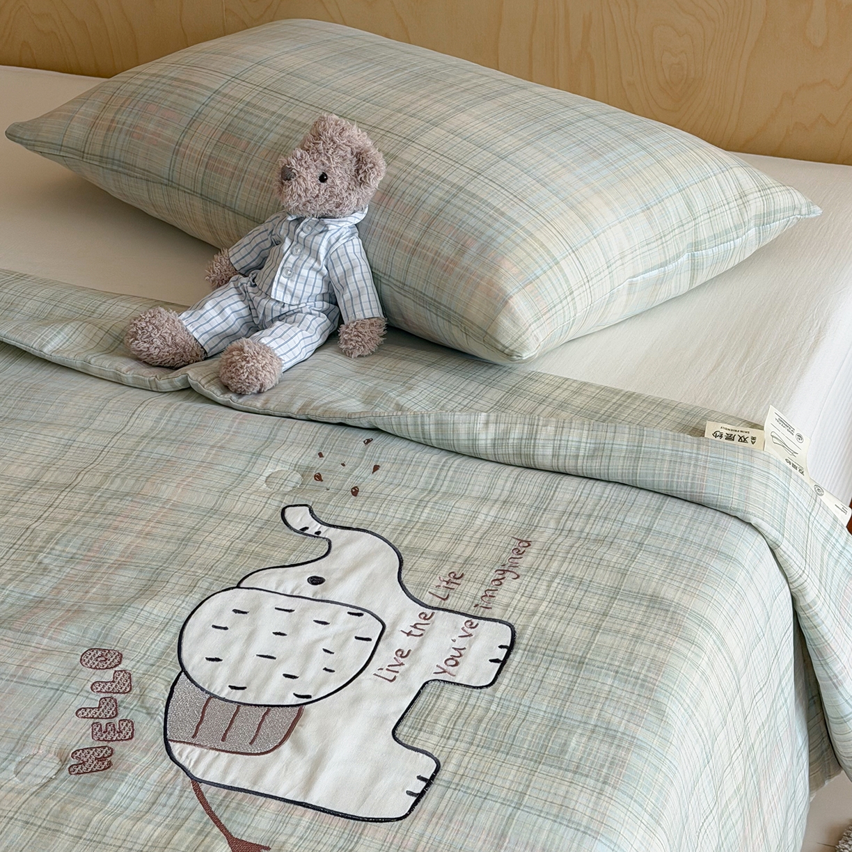 91家纺网 家纺一手货源 找家纺 一加一 2026新款全棉双层纱贴布绣大豆夏被-格格乐园 软萌小象