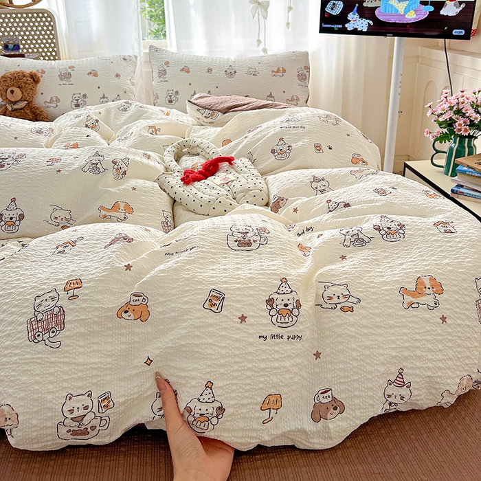 91家纺网 家纺一手货源 找家纺 梦纤绒 2026春夏新款简单款泡芙纱印花四件套 萌宠派对