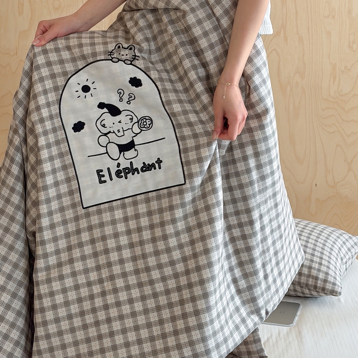 91家纺网 家纺一手货源 找家纺 一加一 2026新款全棉双层纱贴布绣大豆夏被-格格乐园 晚安小象