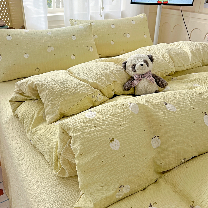 91家纺网 家纺一手货源 找家纺 梦纤绒 2026春夏新款简单款泡芙纱印花四件套 抹茶梅梅