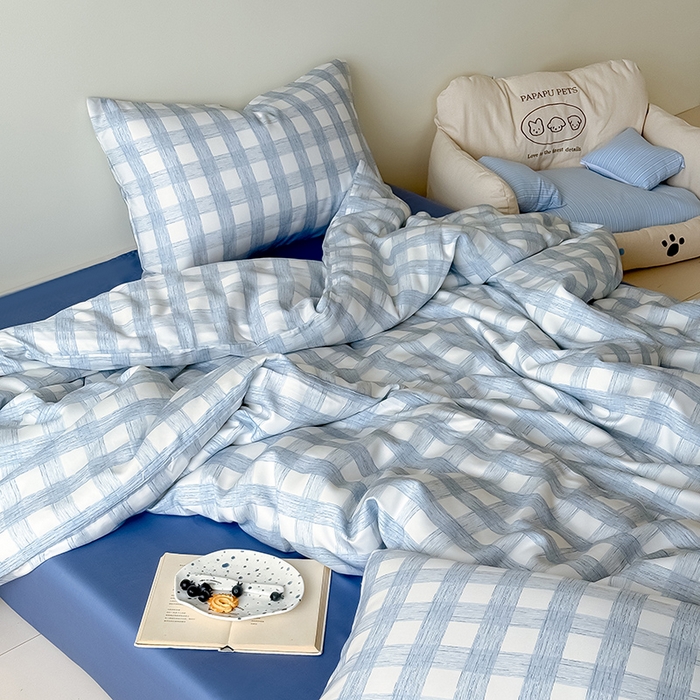 91家纺网 家纺一手货源 找家纺 Mr.pig猪先生水洗棉 2026新款莱赛尔纤维印花四件套 线条蓝格子