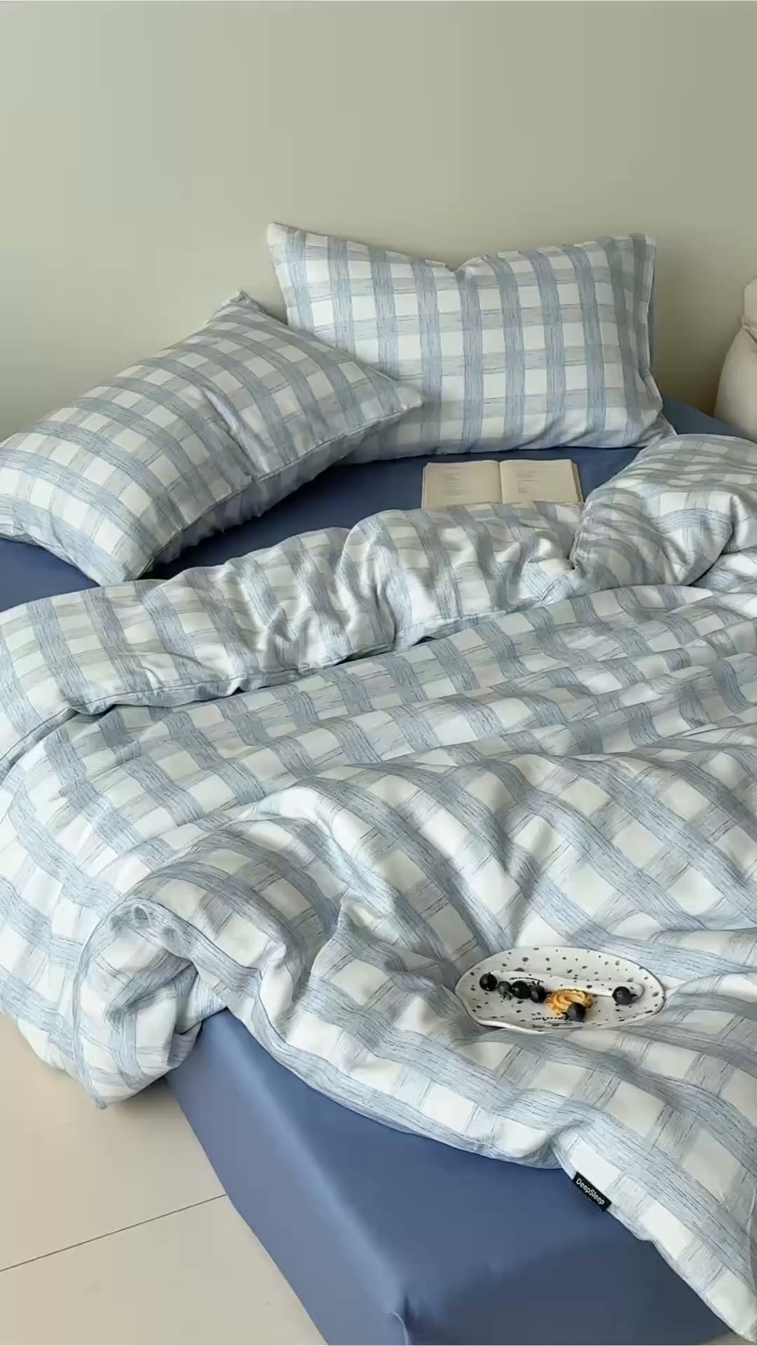 91家纺网 家纺一手货源 找家纺 Mr.pig猪先生水洗棉 2026新款莱赛尔纤维印花四件套 线条蓝格子