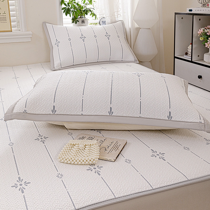 91家纺网 家纺一手货源 找家纺 富馨莱 2026新款PE乙纶高克重冰豆豆席凉感凉席单件席子床笠款支持一件定做尺寸学生宿舍 爱丽丝