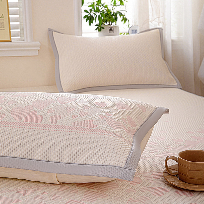 91家纺网 家纺一手货源 找家纺 富馨莱 2026新款PE乙纶高克重冰豆豆席凉感凉席单件席子床笠款支持一件定做尺寸学生宿舍 爱意满满-粉