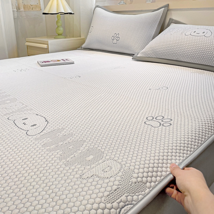 91家纺网 家纺一手货源 找家纺 富馨莱 2026新款PE乙纶高克重冰豆豆席凉感凉席单件席子床笠款支持一件定做尺寸学生宿舍 呆呆狗