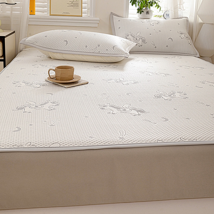 91家纺网 家纺一手货源 找家纺 富馨莱 2026新款PE乙纶高克重冰豆豆席凉感凉席单件席子床笠款支持一件定做尺寸学生宿舍 小飞马