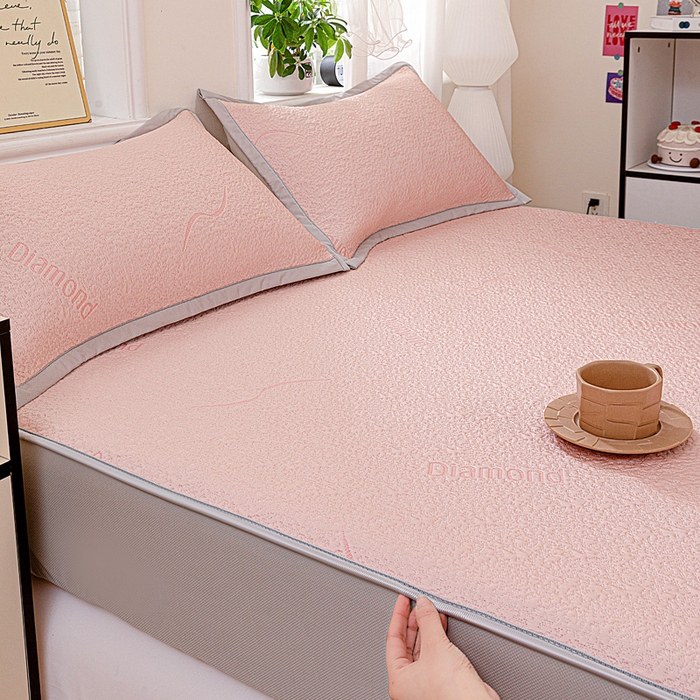 91家纺网 家纺一手货源 找家纺 富馨莱 2026新款PE乙纶高克重冰豆豆席凉感凉席单件席子床笠款支持一件定做尺寸学生宿舍 寻意-粉