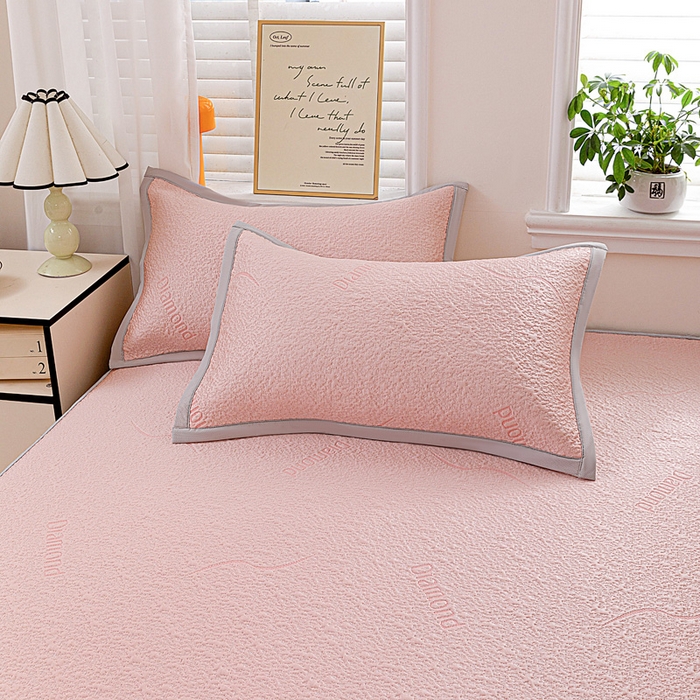 91家纺网 家纺一手货源 找家纺 富馨莱 2026新款PE乙纶高克重冰豆豆席凉感凉席单件席子床笠款支持一件定做尺寸学生宿舍 寻意-粉