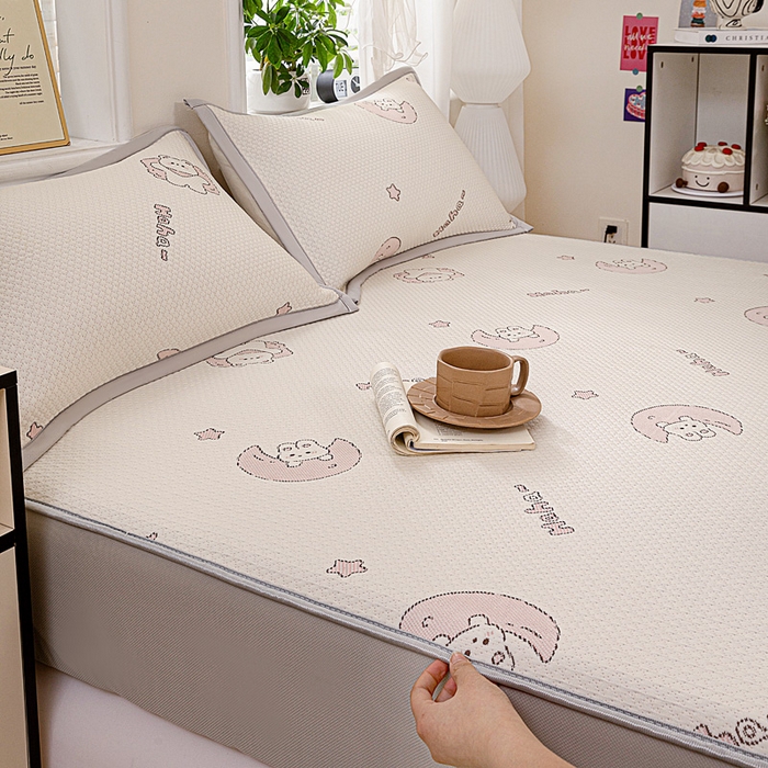 91家纺网 家纺一手货源 找家纺 富馨莱 2026新款PE乙纶高克重冰豆豆席凉感凉席单件席子床笠款支持一件定做尺寸学生宿舍 兔宝贝