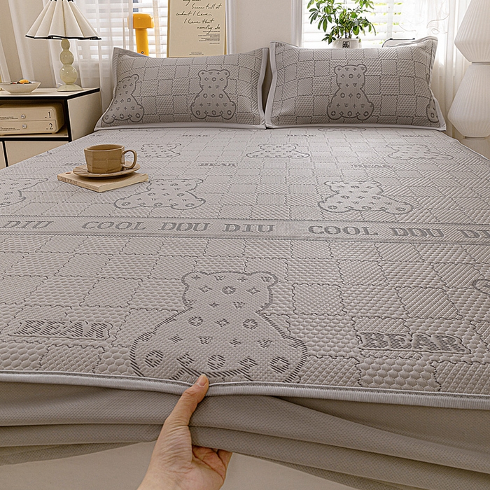 91家纺网 家纺一手货源 找家纺 富馨莱 2026新款PE乙纶高克重冰豆豆席凉感凉席单件席子床笠款支持一件定做尺寸学生宿舍 灰格熊