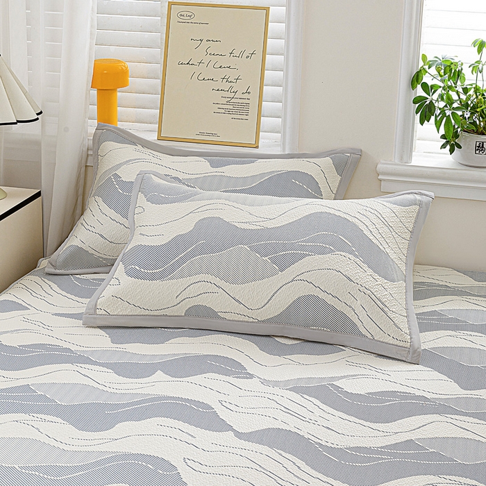 91家纺网 家纺一手货源 找家纺 富馨莱 2026新款PE乙纶高克重冰豆豆席凉感凉席单件席子床笠款支持一件定做尺寸学生宿舍 波纹-蓝灰