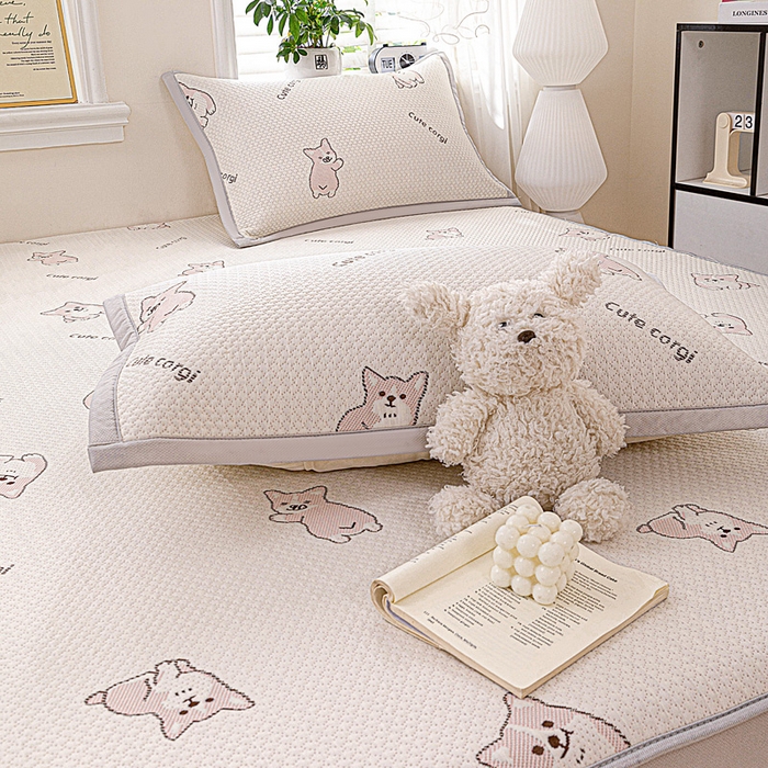 91家纺网 家纺一手货源 找家纺 富馨莱 2026新款PE乙纶高克重冰豆豆席凉感凉席单件席子床笠款支持一件定做尺寸学生宿舍 小狗-柯基