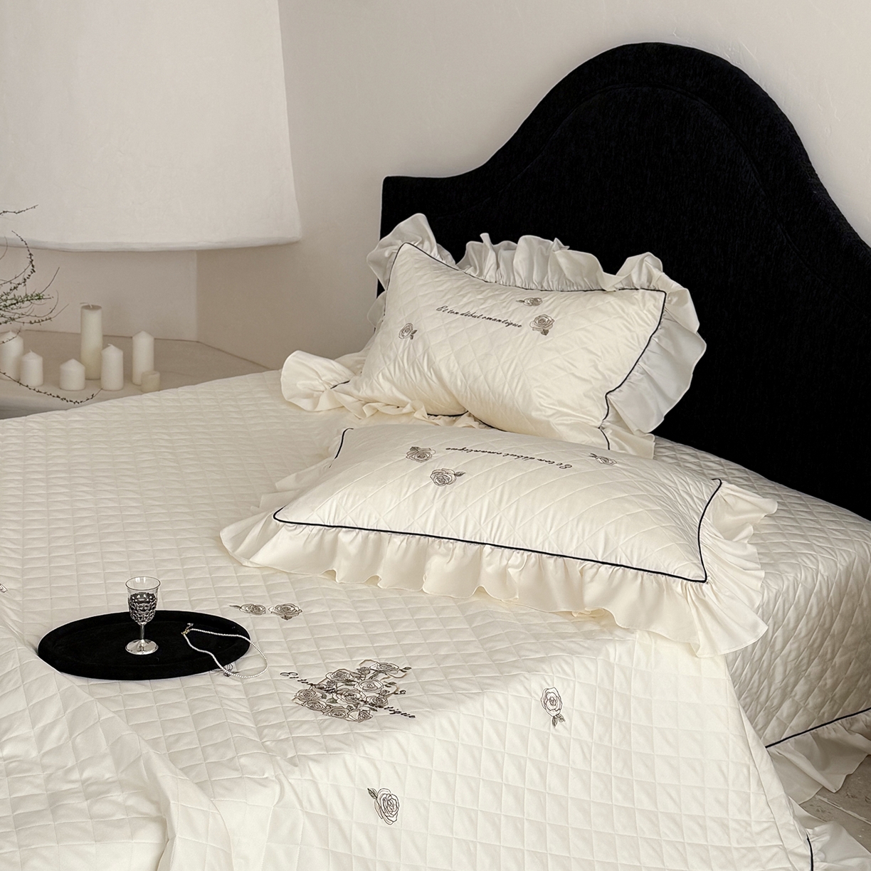 91家纺网 家纺一手货源 找家纺 （总）嗨购家纺 2026新款50S长绒棉刺绣床盖三件套-山茶花涧（控价338/358)