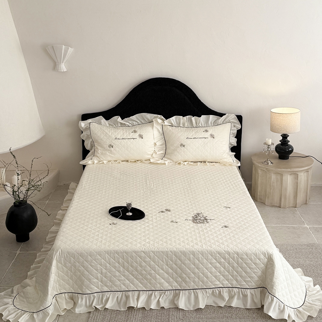 91家纺网 家纺一手货源 找家纺 （总）嗨购家纺 2026新款50S长绒棉刺绣床盖三件套-山茶花涧（控价338/358)