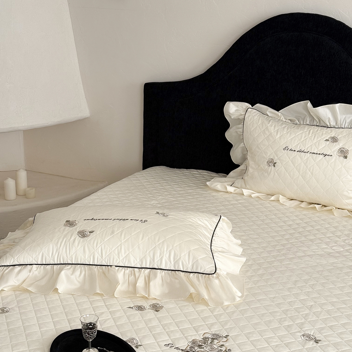 91家纺网 家纺一手货源 找家纺 （总）嗨购家纺 2026新款50S长绒棉刺绣床盖三件套-山茶花涧（控价338/358)