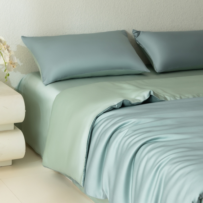 91家纺网 家纺一手货源 找家纺 禾时 2026新款60支奥地利兰精双拼纯色天丝四件套 天空蓝-浅艾绿