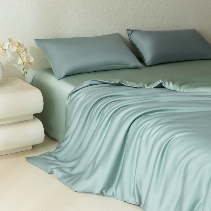 91家纺网 家纺一手货源 找家纺 禾时 2026新款60支奥地利兰精双拼纯色天丝四件套 天空蓝-浅艾绿