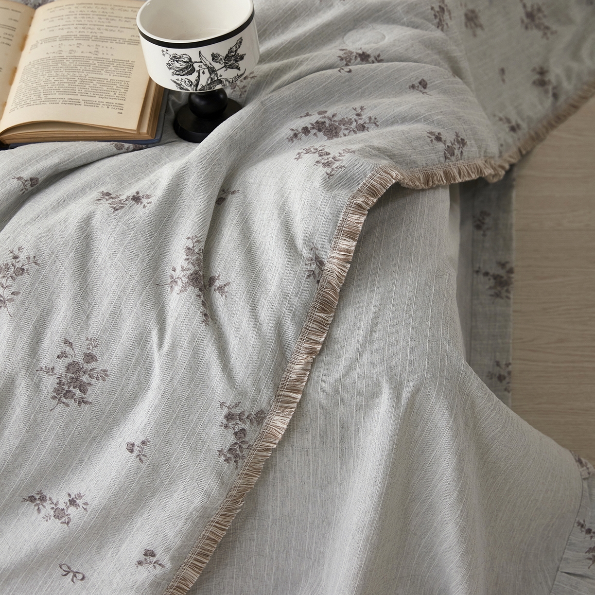 91家纺网 家纺一手货源 找家纺 网客家纺 2026新款提花色织麻夏被四件套 佳人绿