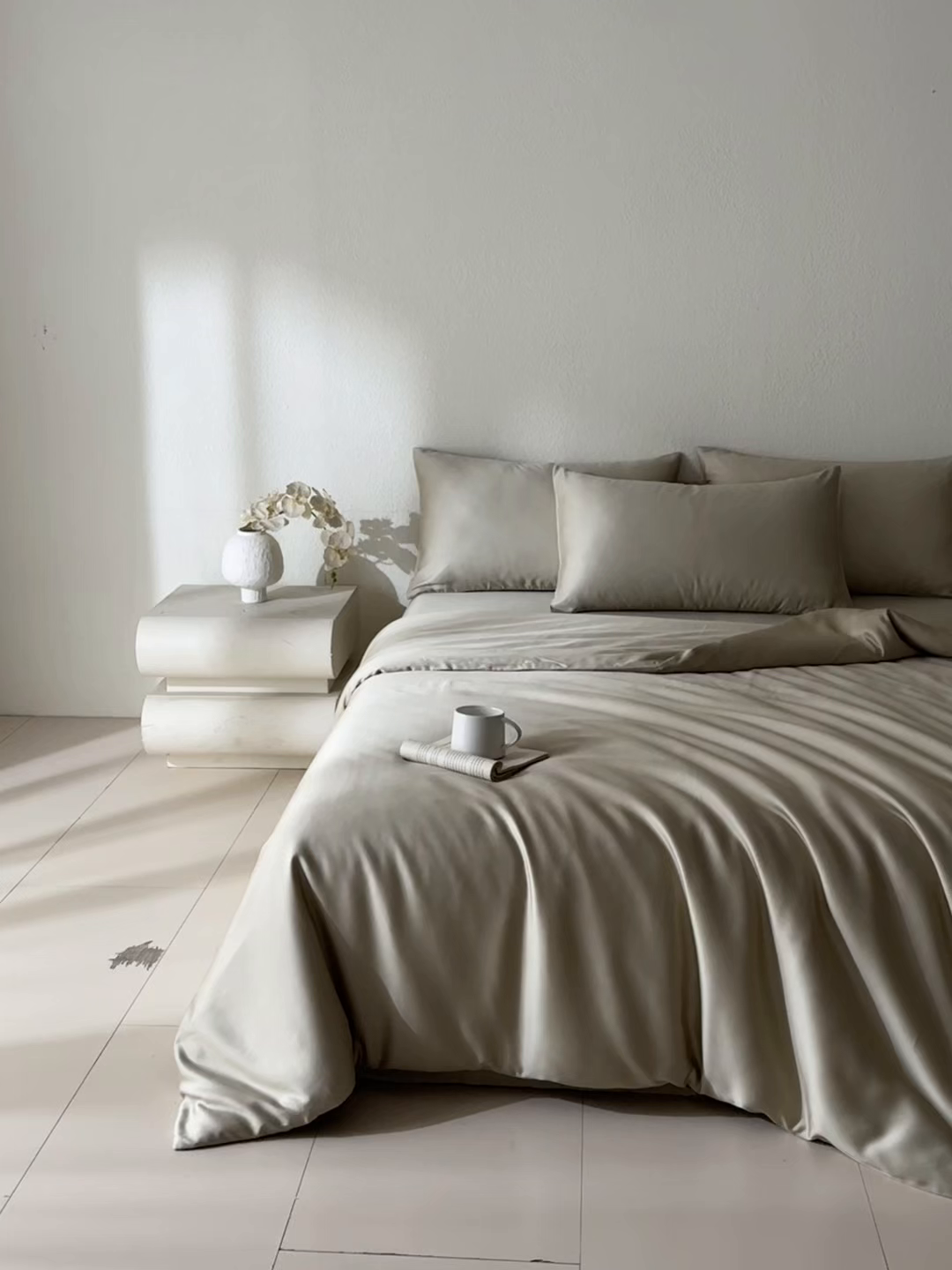 91家纺网 家纺一手货源 找家纺 禾时 2026新款60支奥地利兰精双拼纯色天丝四件套 烟轻绿