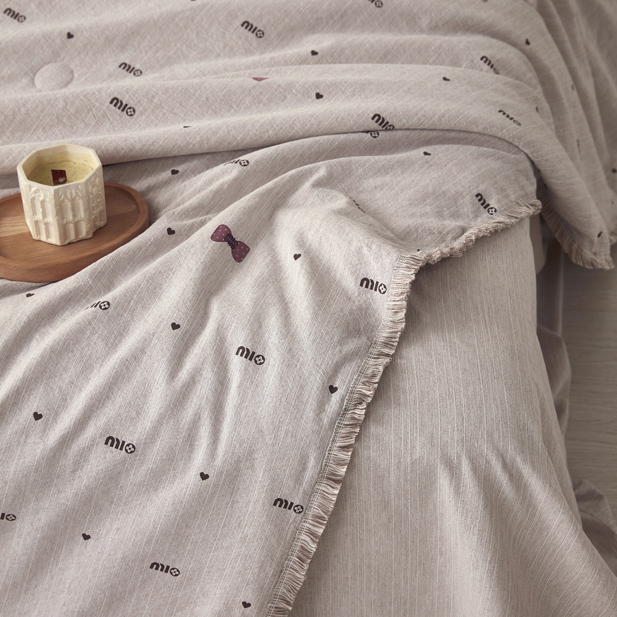 91家纺网 家纺一手货源 找家纺 网客家纺 2026新款提花色织麻夏被四件套 敏敏