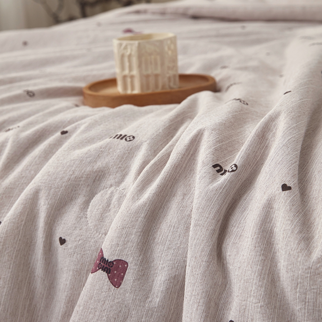 91家纺网 家纺一手货源 找家纺 网客家纺 2026新款提花色织麻夏被四件套 敏敏