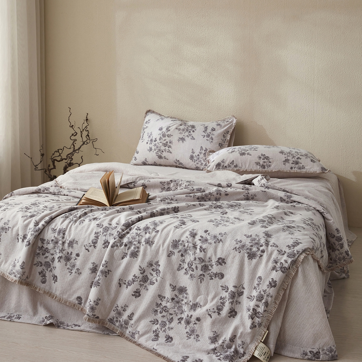 91家纺网 家纺一手货源 找家纺 网客家纺 2026新款提花色织麻夏被四件套 素锦灰