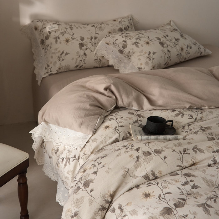 91家纺网 家纺一手货源 找家纺 大彩家居 2026春夏新款棉麻印花四件套 藤蔓光影