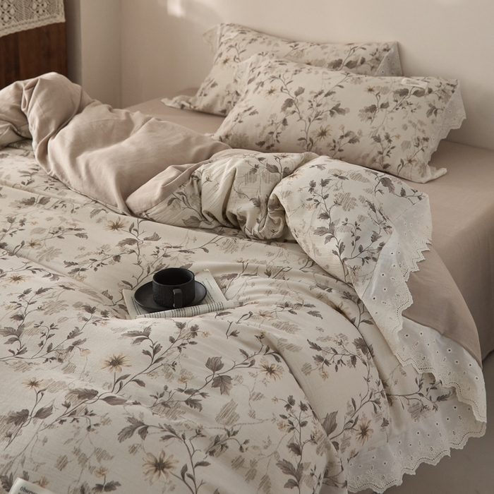 91家纺网 家纺一手货源 找家纺 大彩家居 2026春夏新款棉麻印花四件套 藤蔓光影