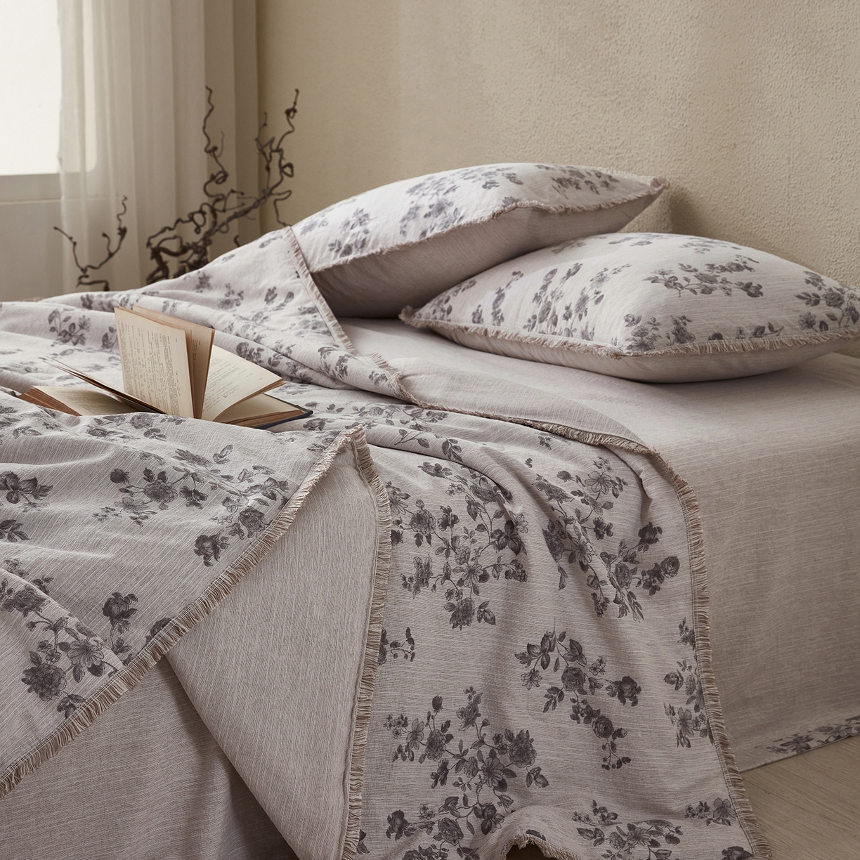 91家纺网 家纺一手货源 找家纺 网客家纺 2026新款提花色织麻夏被四件套 素锦灰