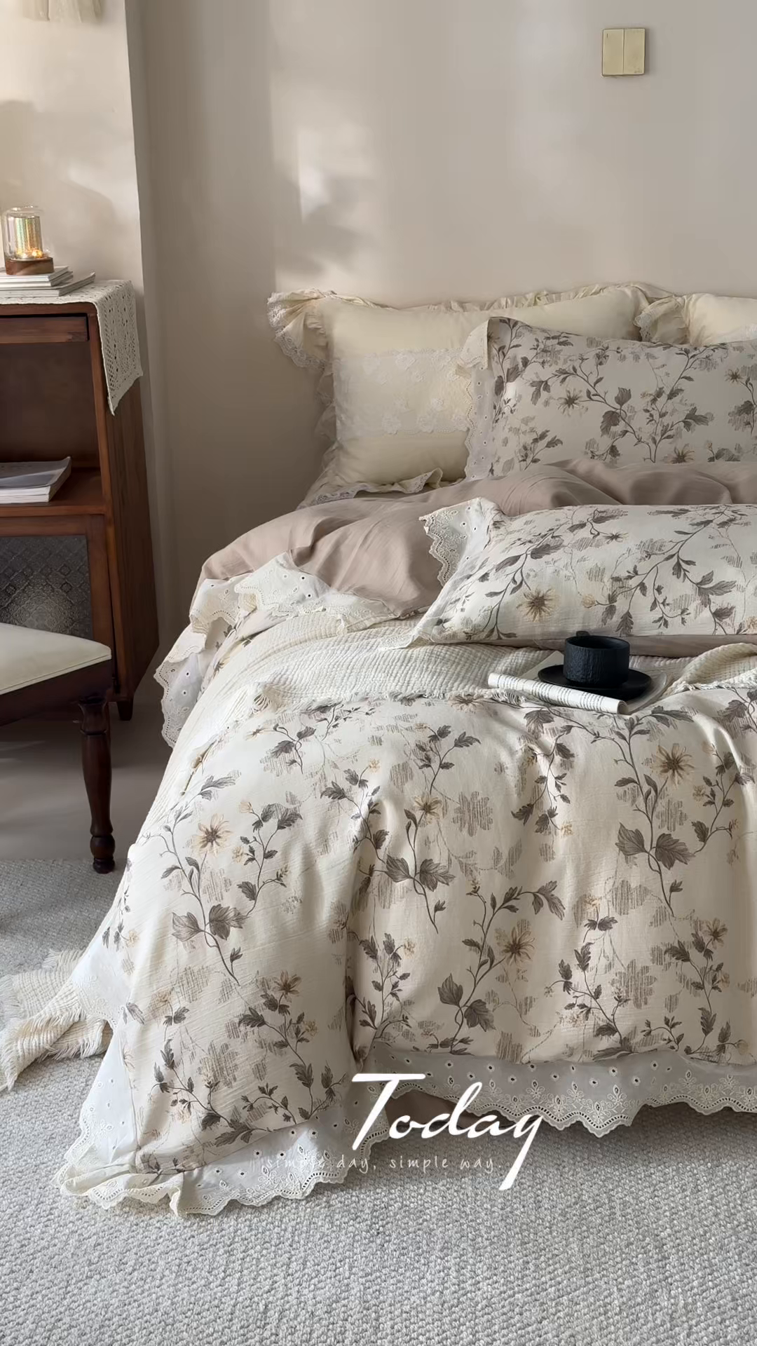 91家纺网 家纺一手货源 找家纺 大彩家居 2026春夏新款棉麻印花四件套 藤蔓光影