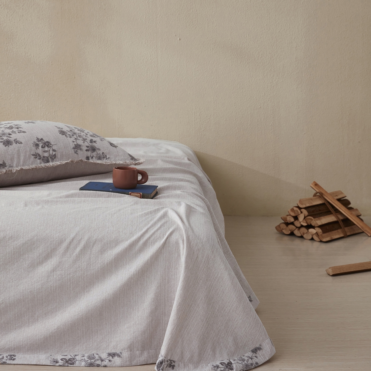 91家纺网 家纺一手货源 找家纺 网客家纺 2026新款提花色织麻夏被四件套 素锦灰