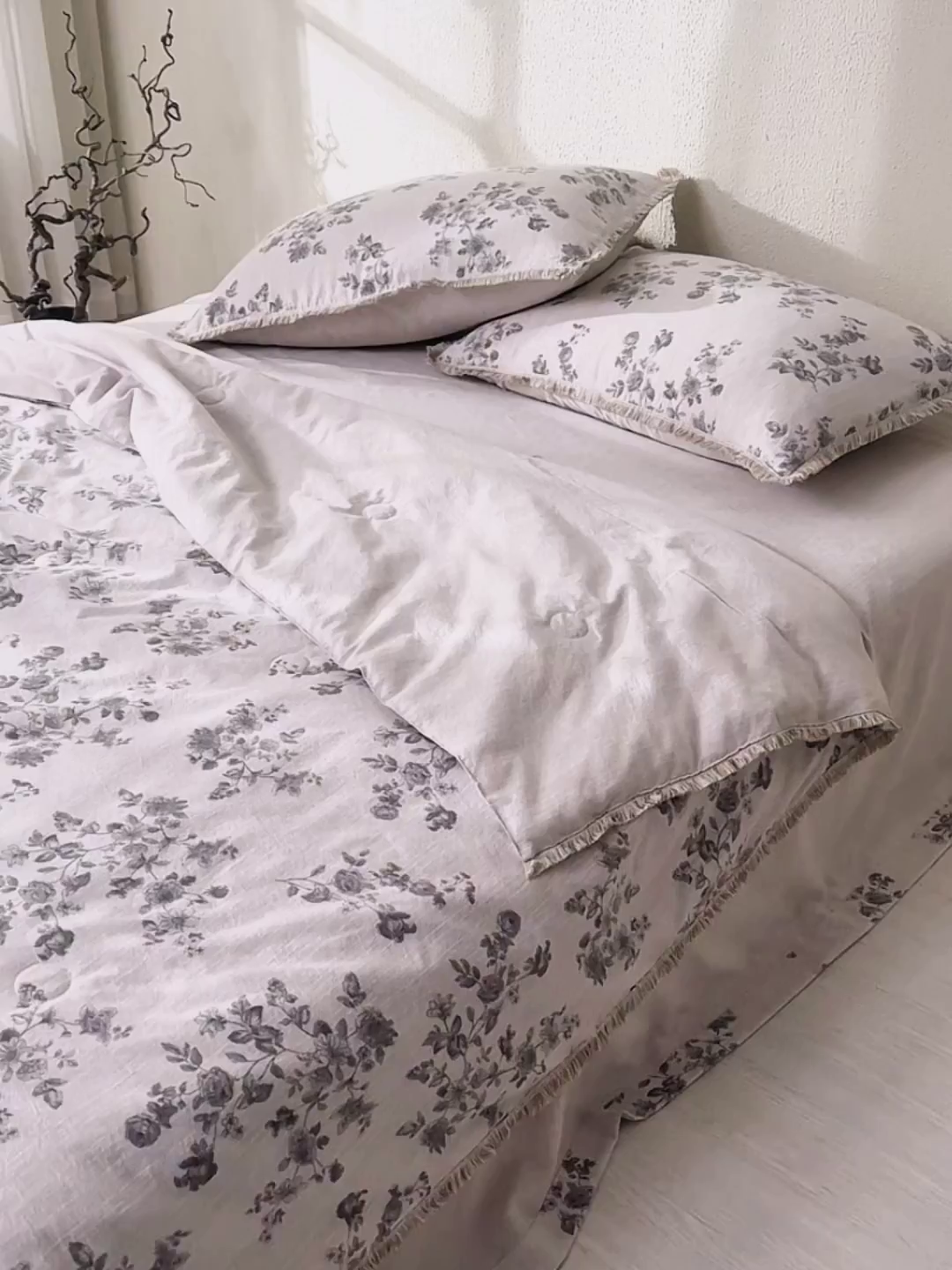 91家纺网 家纺一手货源 找家纺 网客家纺 2026新款提花色织麻夏被四件套 素锦灰