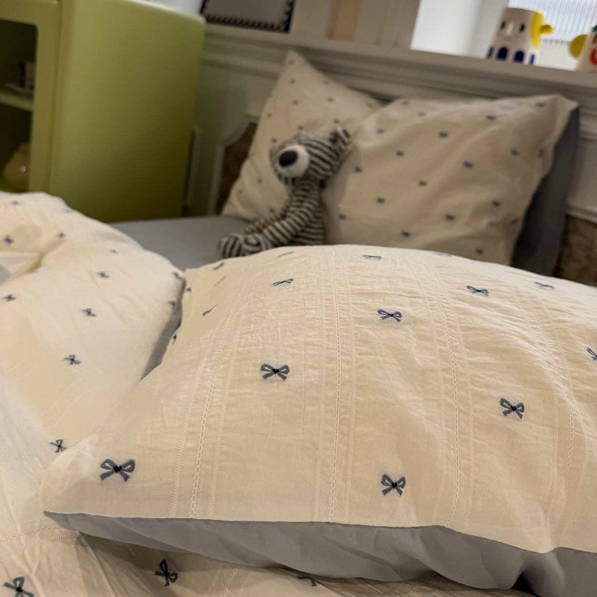 91家纺网 家纺一手货源 找家纺 怡家居 2026春夏新款全棉纯棉水洗棉提花四件套 蓝色蝴蝶结