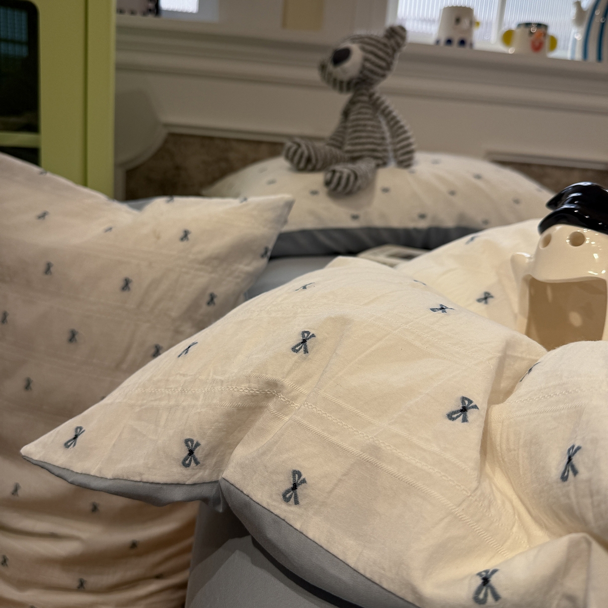 91家纺网 家纺一手货源 找家纺 怡家居 2026春夏新款全棉纯棉水洗棉提花四件套 蓝色蝴蝶结