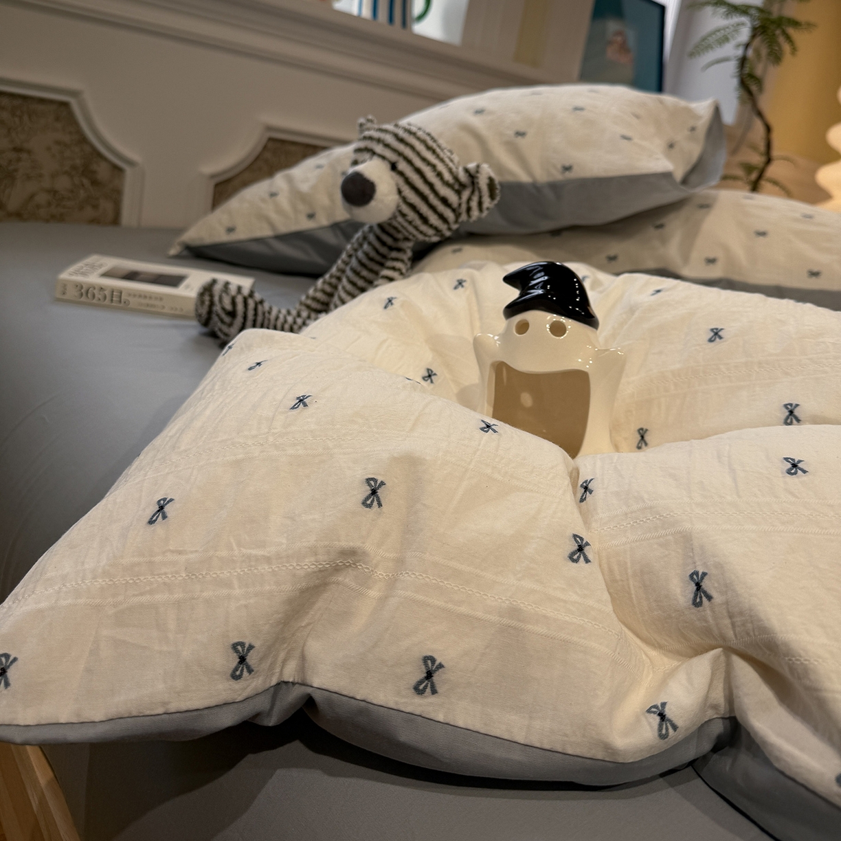 91家纺网 家纺一手货源 找家纺 怡家居 2026春夏新款全棉纯棉水洗棉提花四件套 蓝色蝴蝶结