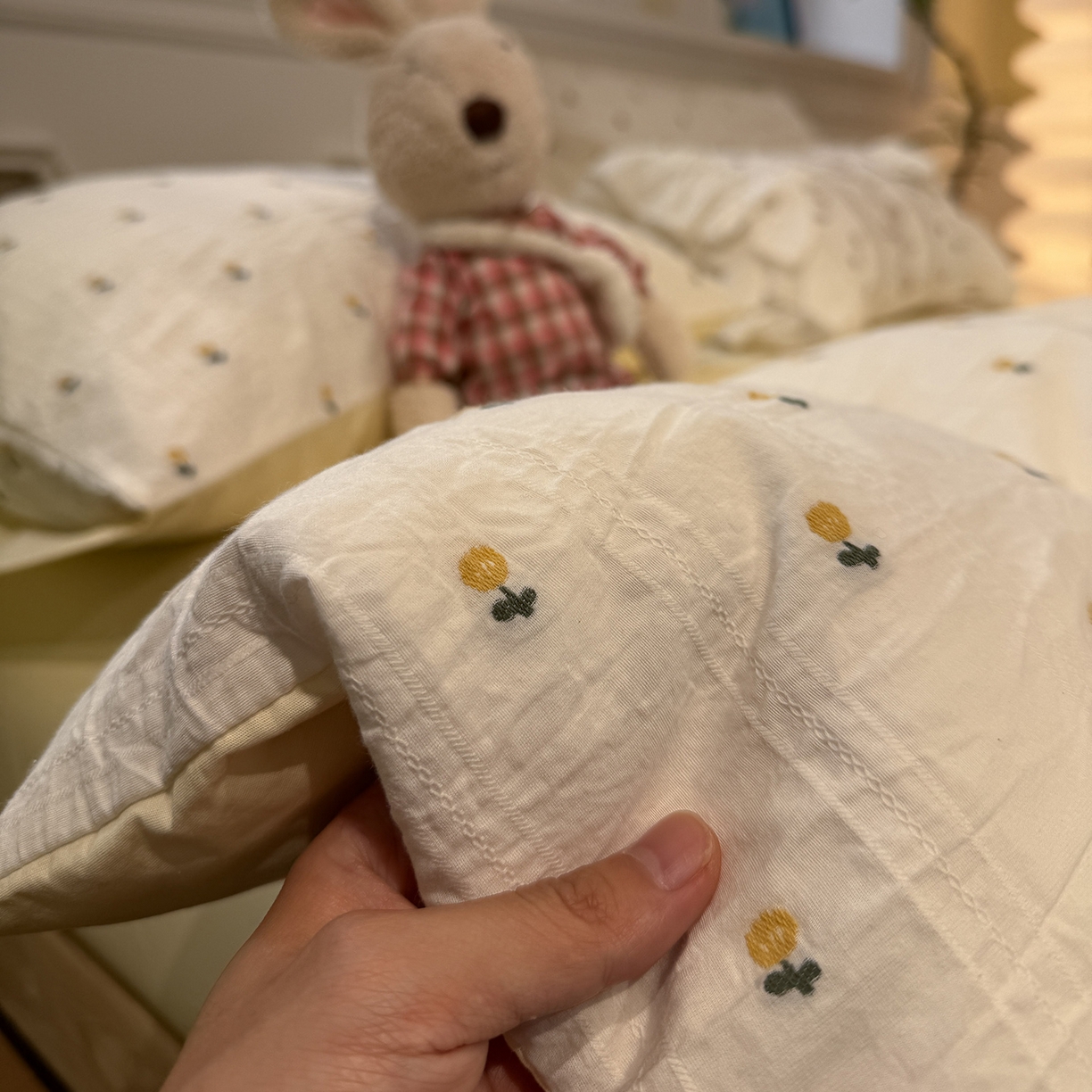 怡家居 2026春夏新款全棉纯棉水洗棉提花四件套 朵朵