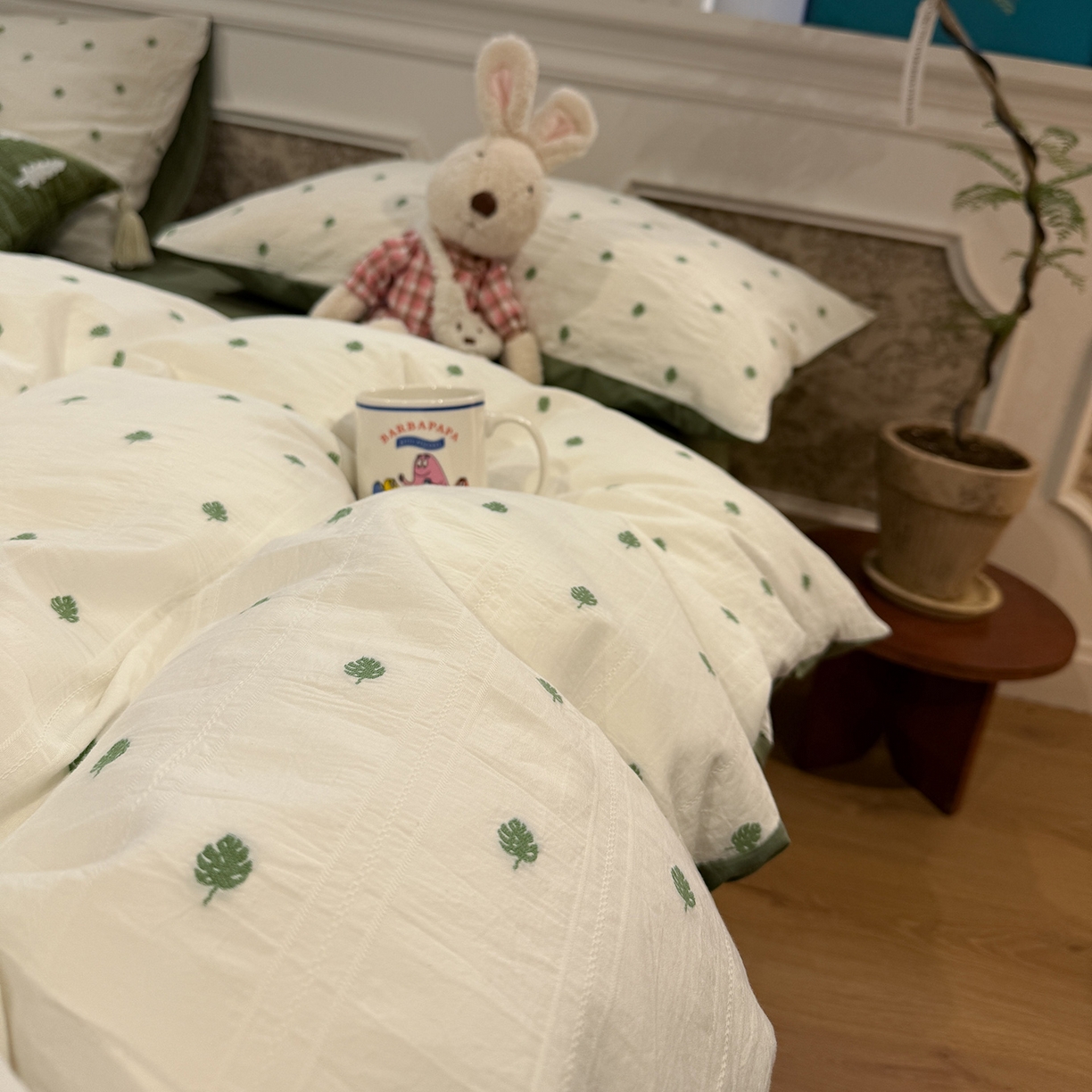 91家纺网 家纺一手货源 找家纺 怡家居 2026春夏新款全棉纯棉水洗棉提花四件套 小绿叶