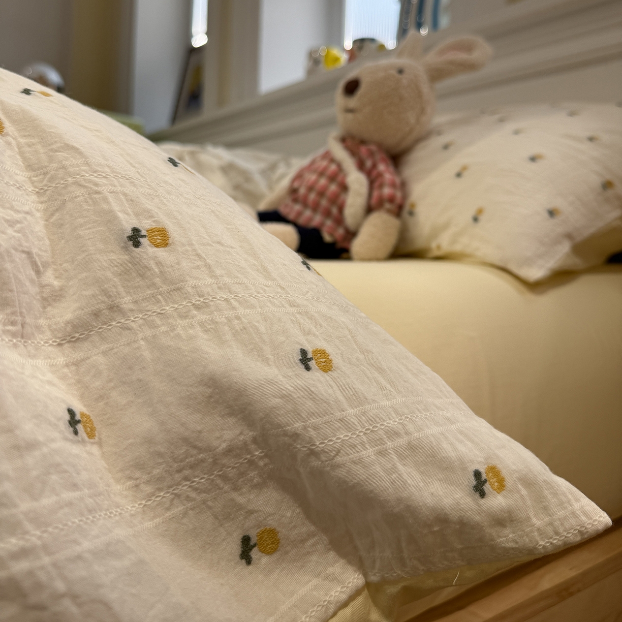 91家纺网 家纺一手货源 找家纺 怡家居 2026春夏新款全棉纯棉水洗棉提花四件套 朵朵