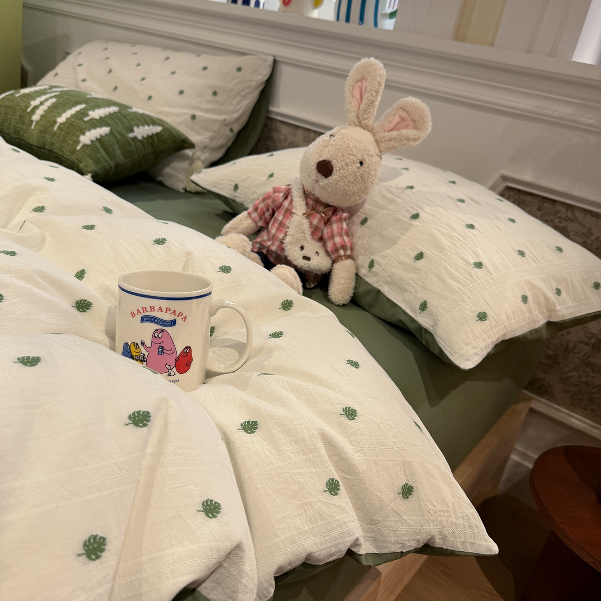 91家纺网 家纺一手货源 找家纺 怡家居 2026春夏新款全棉纯棉水洗棉提花四件套 小绿叶