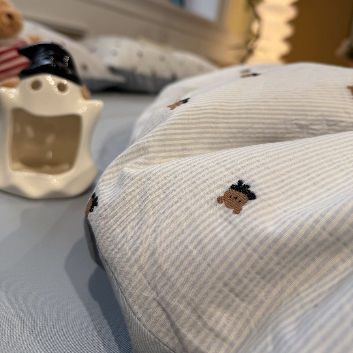 91家纺网 家纺一手货源 找家纺 怡家居 2026春夏新款全棉纯棉水洗棉提花四件套 小兰熊