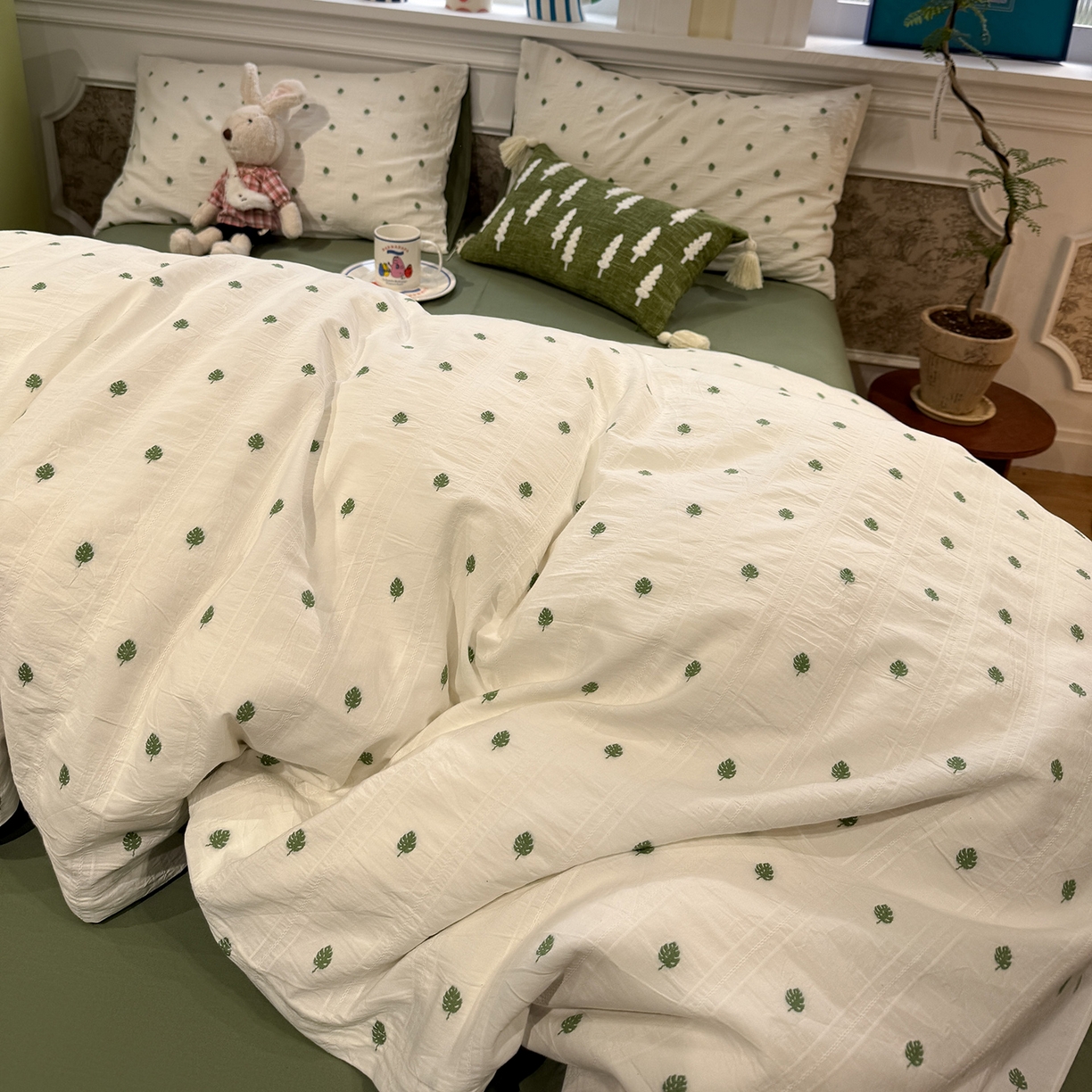 91家纺网 家纺一手货源 找家纺 怡家居 2026春夏新款全棉纯棉水洗棉提花四件套 小绿叶