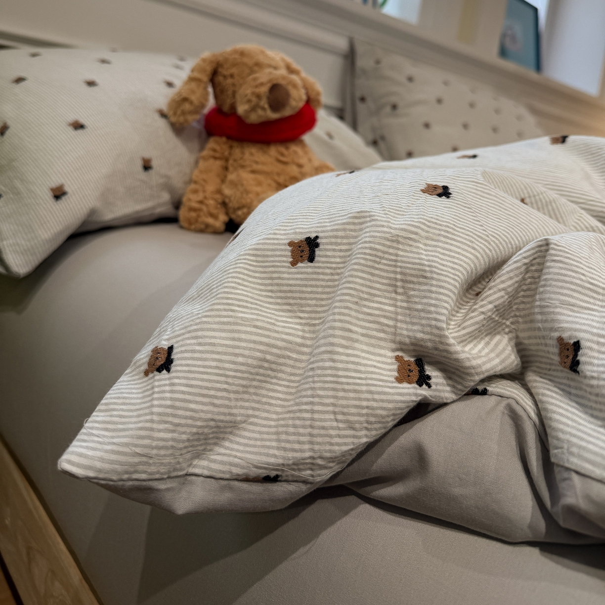 91家纺网 家纺一手货源 找家纺 怡家居 2026春夏新款全棉纯棉水洗棉提花四件套 小灰熊