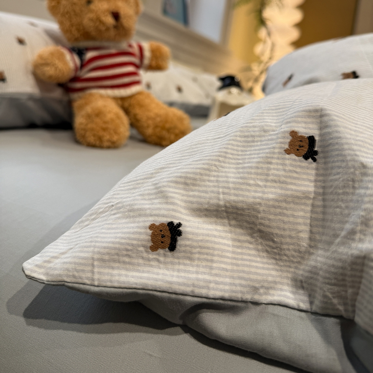 91家纺网 家纺一手货源 找家纺 怡家居 2026春夏新款全棉纯棉水洗棉提花四件套 小兰熊