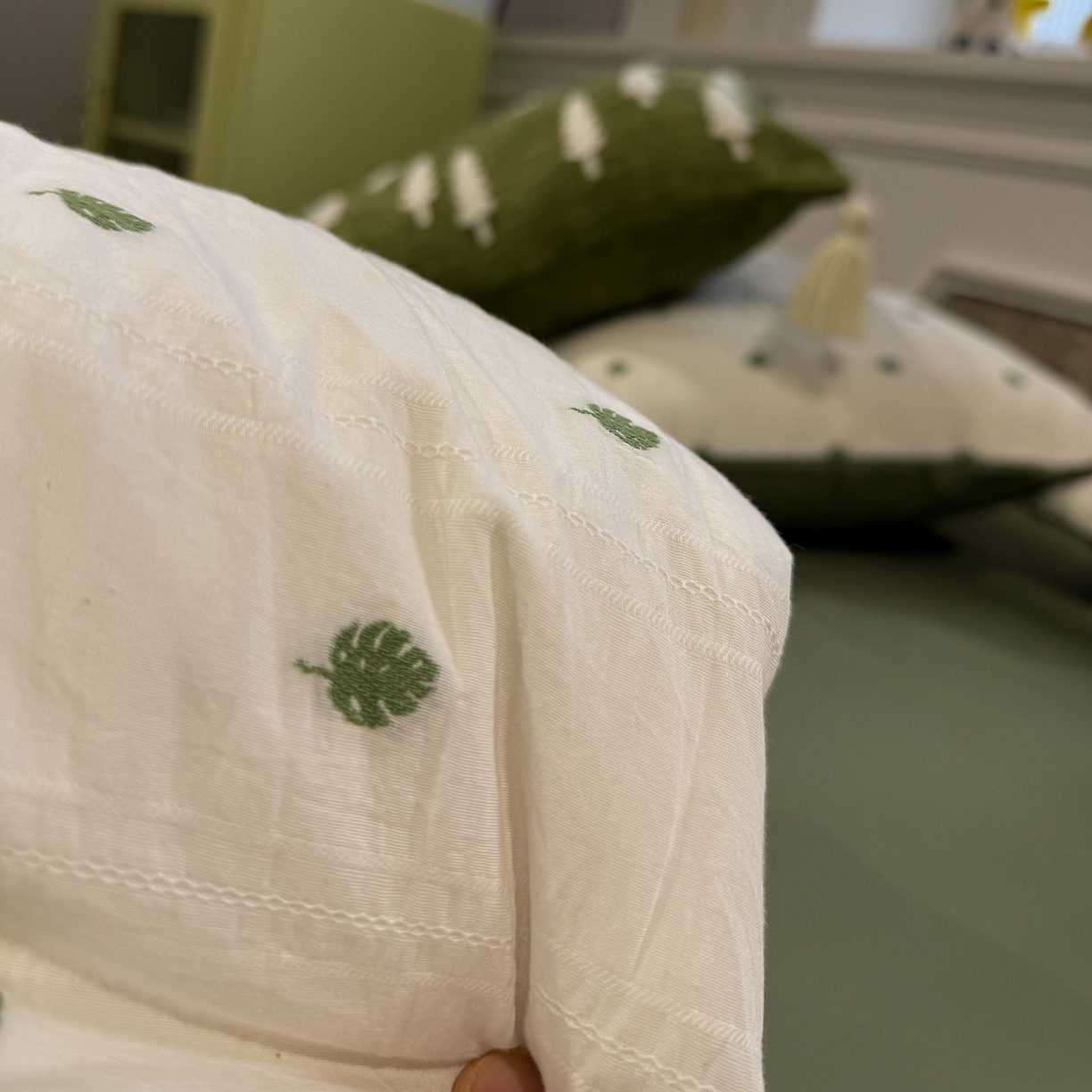 91家纺网 家纺一手货源 找家纺 怡家居 2026春夏新款全棉纯棉水洗棉提花四件套 小绿叶