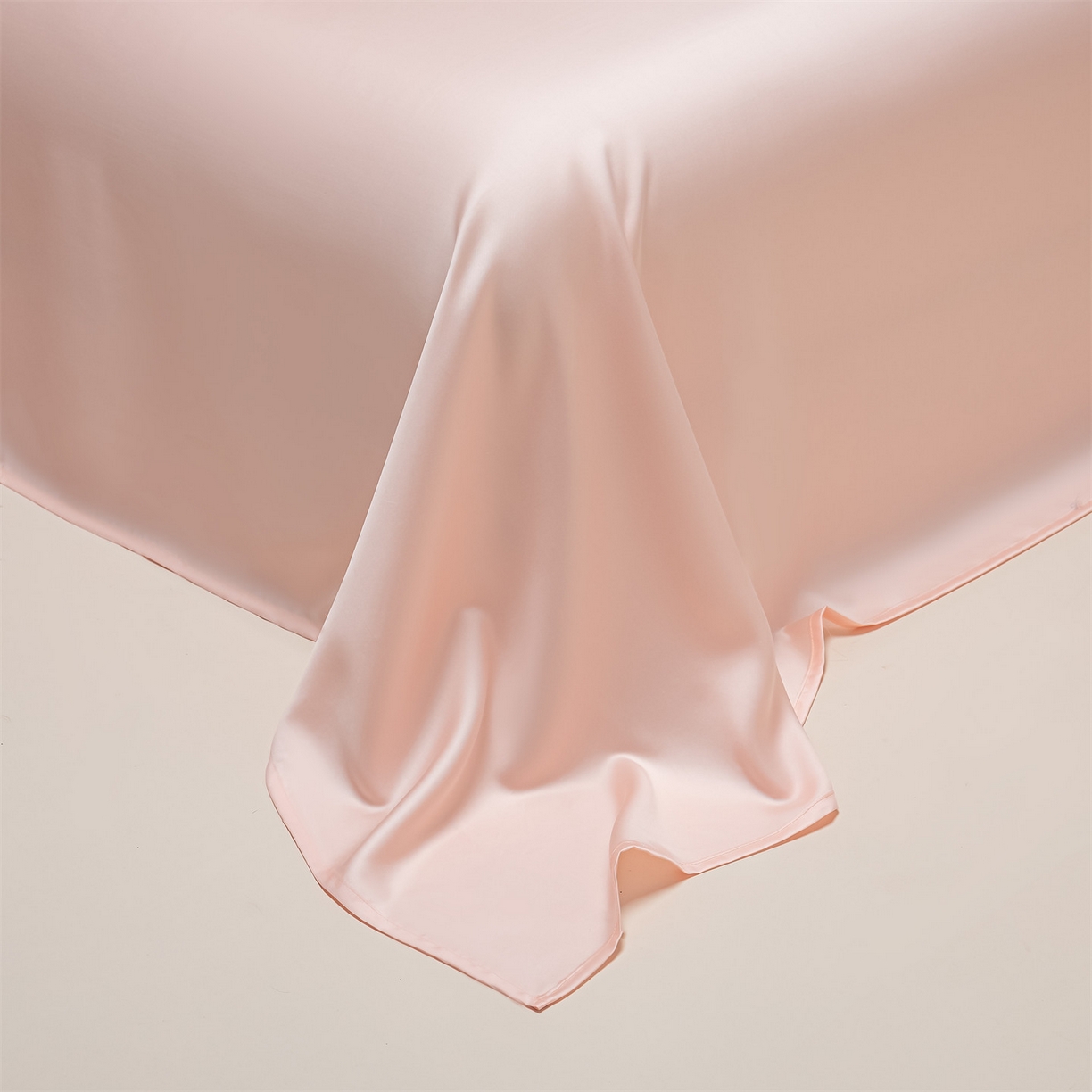 91家纺网 家纺一手货源 找家纺 美澳家纺 2026春夏新款凉感水洗冰丝真丝双拼夏被夏凉被四件套 双拼-贵族白+半熟蜜桃