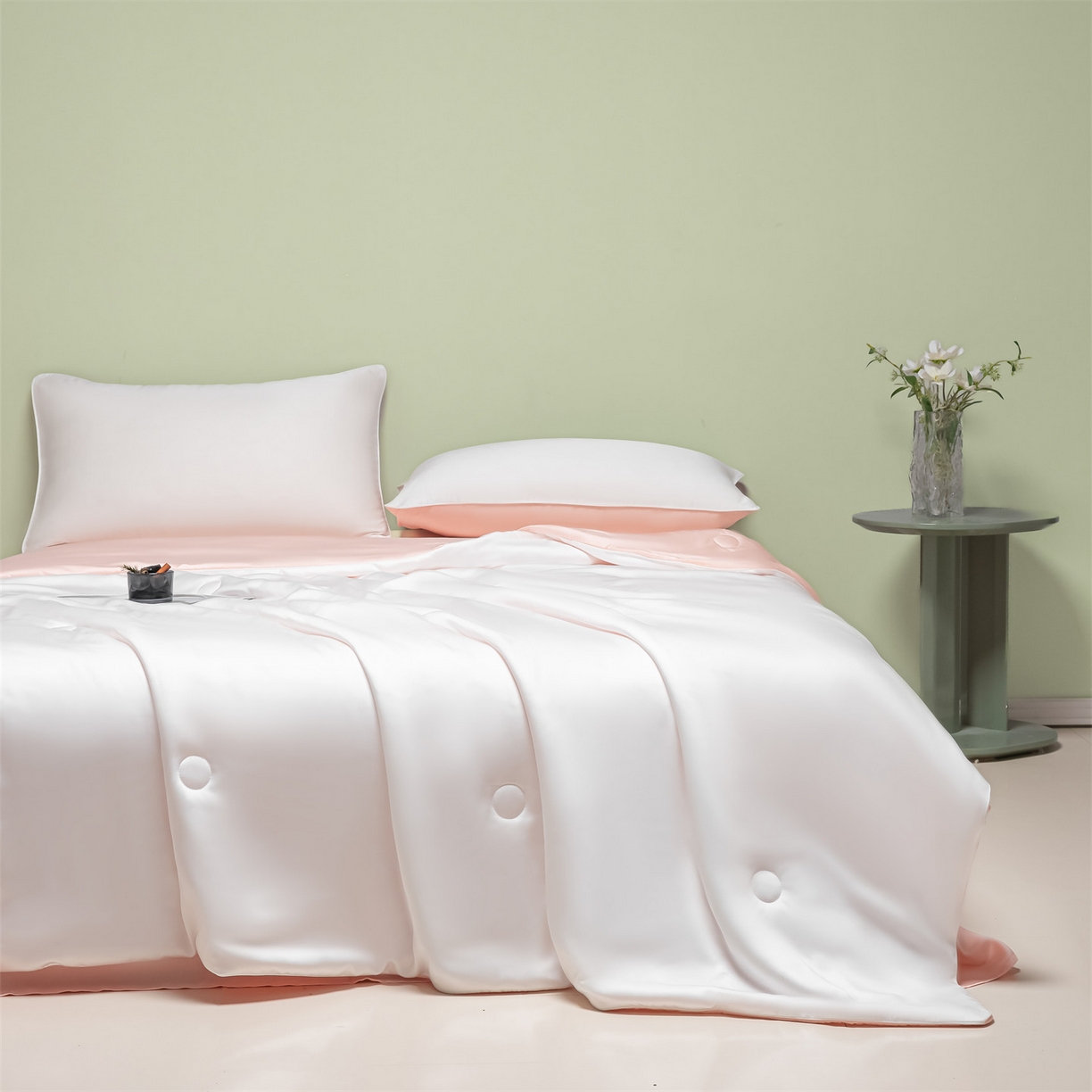 91家纺网 家纺一手货源 找家纺 美澳家纺 2026春夏新款凉感水洗冰丝真丝双拼夏被夏凉被四件套 双拼-贵族白+半熟蜜桃