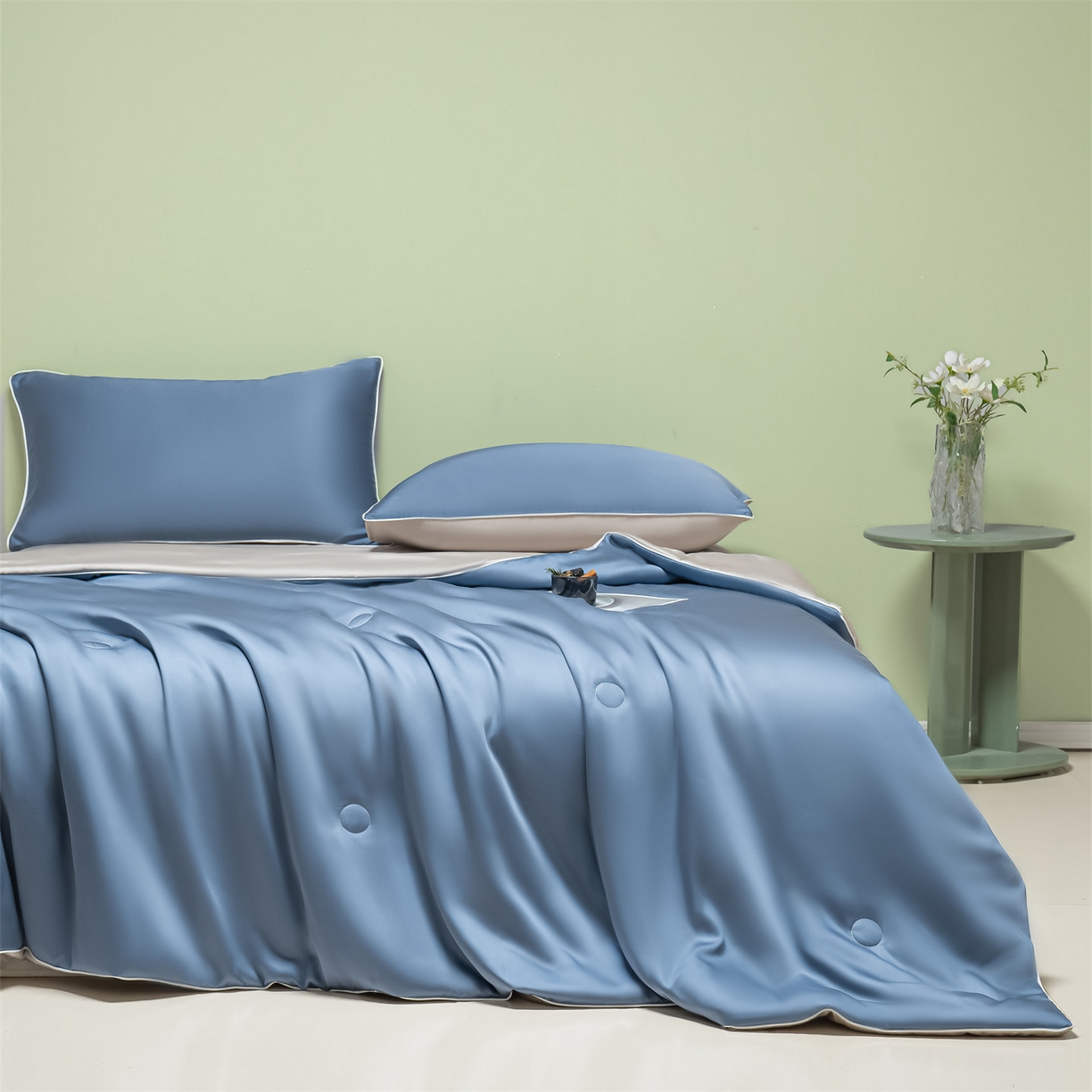 91家纺网 家纺一手货源 找家纺 美澳家纺 2026春夏新款凉感水洗冰丝真丝双拼夏被夏凉被四件套 双拼-宾利蓝+椰子灰