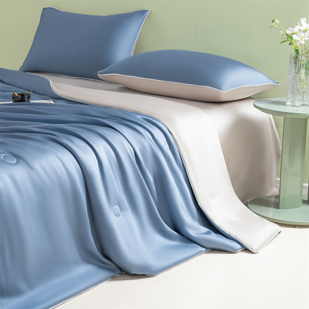 91家纺网 家纺一手货源 找家纺 美澳家纺 2026春夏新款凉感水洗冰丝真丝双拼夏被夏凉被四件套 双拼-宾利蓝+椰子灰