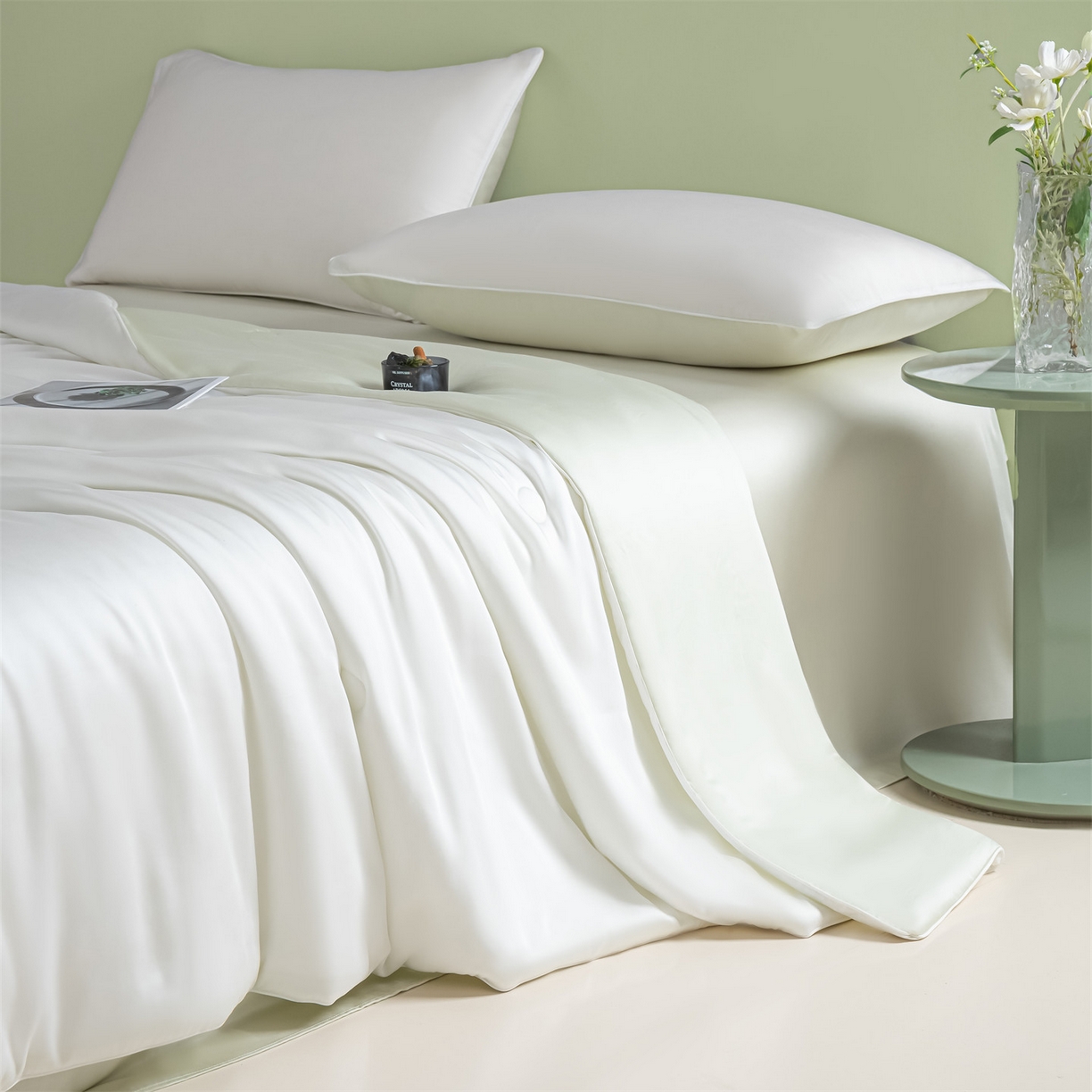 91家纺网 家纺一手货源 找家纺 美澳家纺 2026春夏新款凉感水洗冰丝真丝双拼夏被夏凉被四件套 双拼-贵族白+水果清香