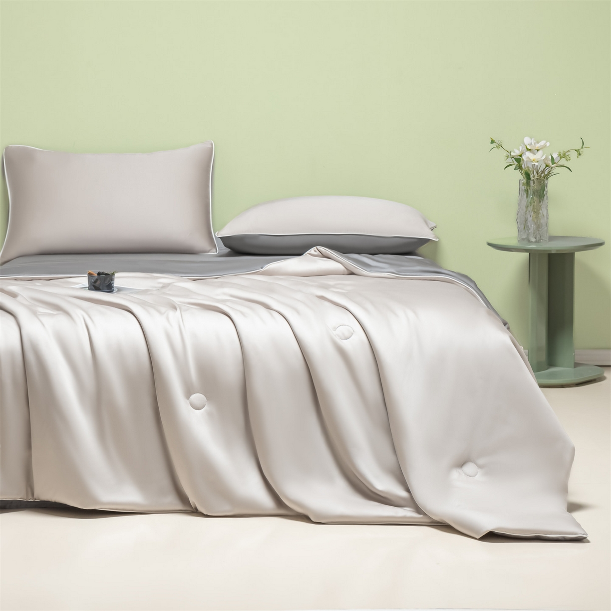 91家纺网 家纺一手货源 找家纺 美澳家纺 2026春夏新款凉感水洗冰丝真丝双拼夏被夏凉被四件套 双拼-椰子灰+经典灰